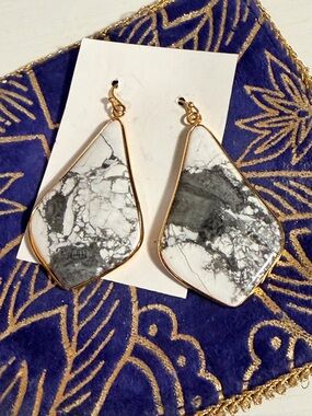 Gold-Trim White Gray Marbled Drop Earrings - Women's Jewelry